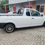 2016 Nissan NP200 1.6 A/C Safety Pack — thumbnail 4